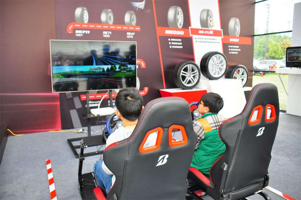 上海第二届市民运动会汽车挑战赛预赛第一场